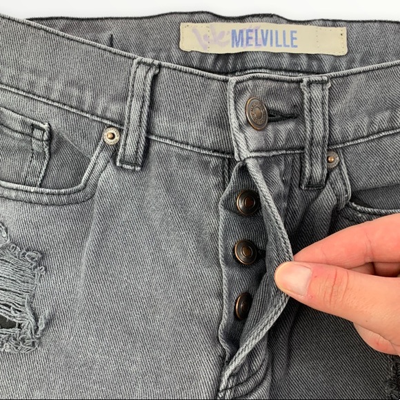 Brandy Melville Distressed Boyfriend Button Fly Jeans - Picture 6 of 9